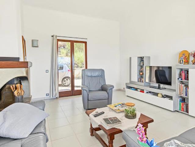 Vente Maison 5 pièces 100 m2 Saint Saturnin lès Apt