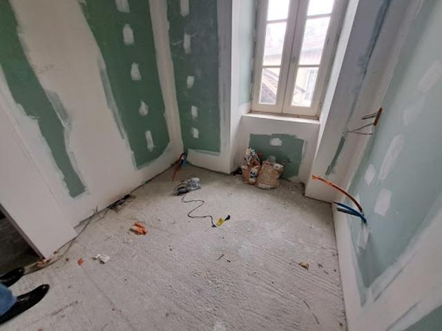Vente Maison 5 pièces 100 m2 Saint Yrieix la Perche