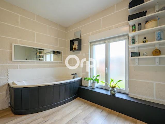 Vente Maison 5 pièces 100 m2 Sainghin en Weppes