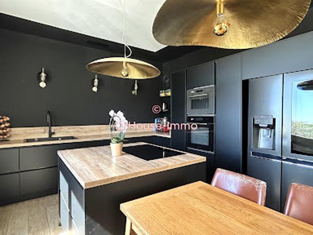Vente Maison 5 pièces 100 m2 Toulon