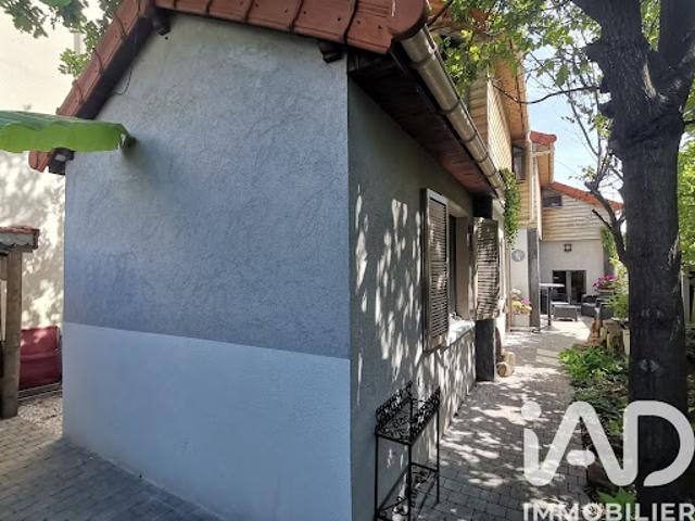 Vente Maison 5 pièces 100 m2 Vitry sur Seine