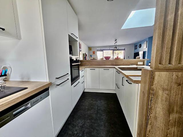 Vente Maison 5 pièces 101 m2 Saint sebastien sur loire
