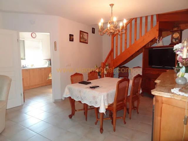 Vente Maison 5 pièces 101.99 m2 Montagnac