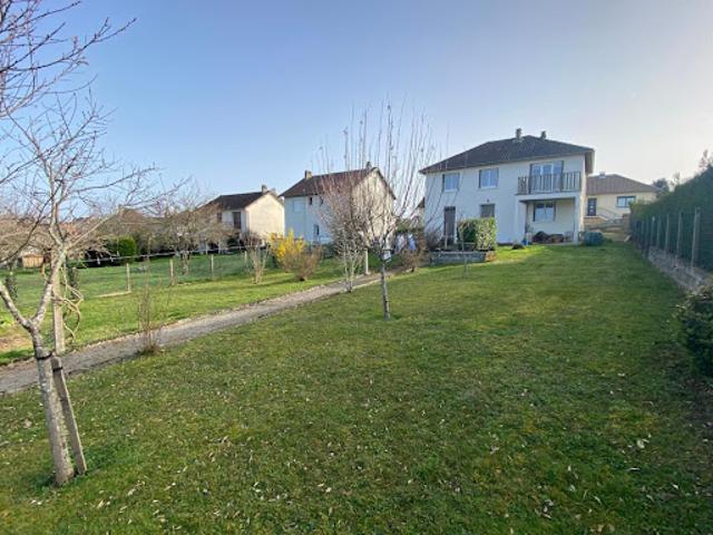Vente Maison 5 pièces 102 m2 Magnac Bourg