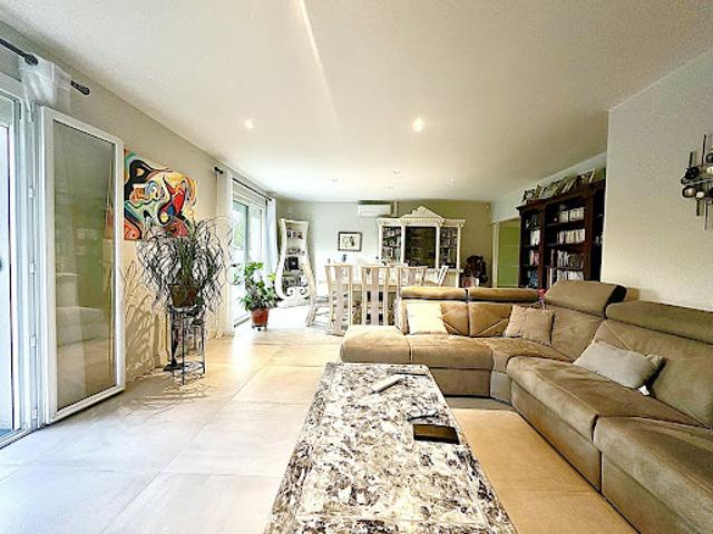 Vente Maison 5 pièces 102 m2 Begles