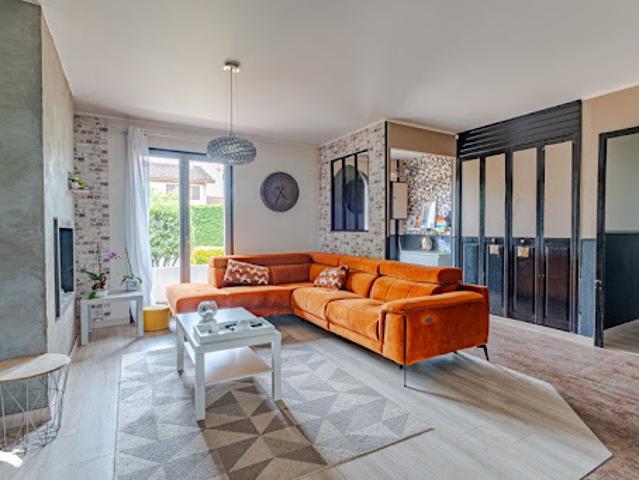 Vente Maison 5 pièces 103 m2 Artigues près Bordeaux