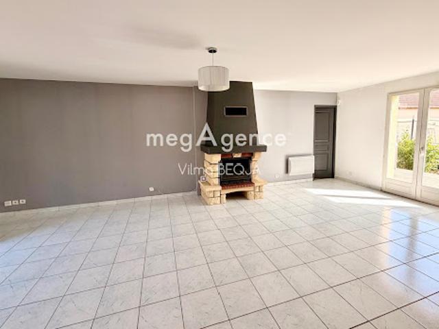 Vente Maison 5 pièces 103 m2 La Chapelle sur Oreuse
