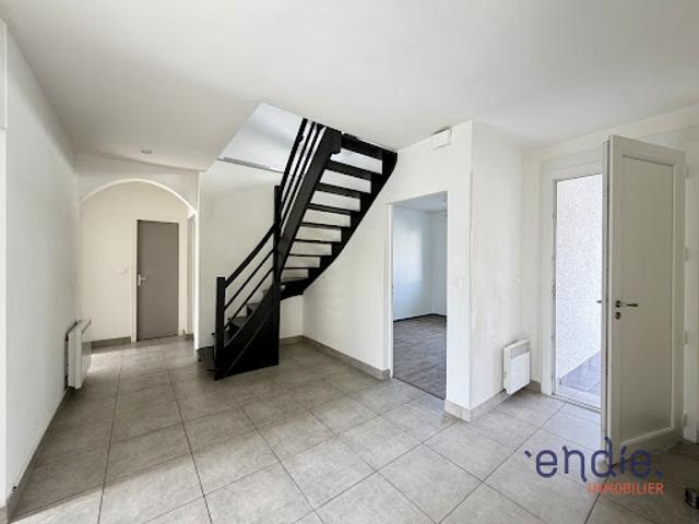 Vente Maison 5 pièces 103 m2 Pompignan
