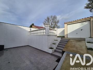 Vente Maison 5 pièces 103 m2 Saint Etienne de Mer Morte