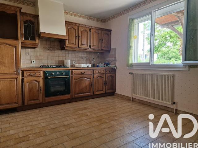 Vente Maison 5 pièces 103 m2 Saint Varent