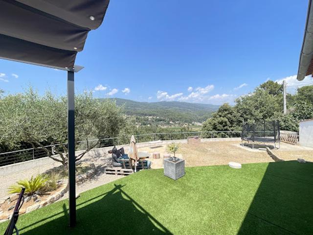 Vente Maison 5 pièces 103.09 m2 Figanières