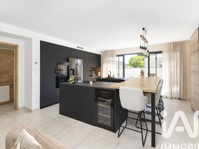 Vente Maison 5 pièces 114 m2 Merville