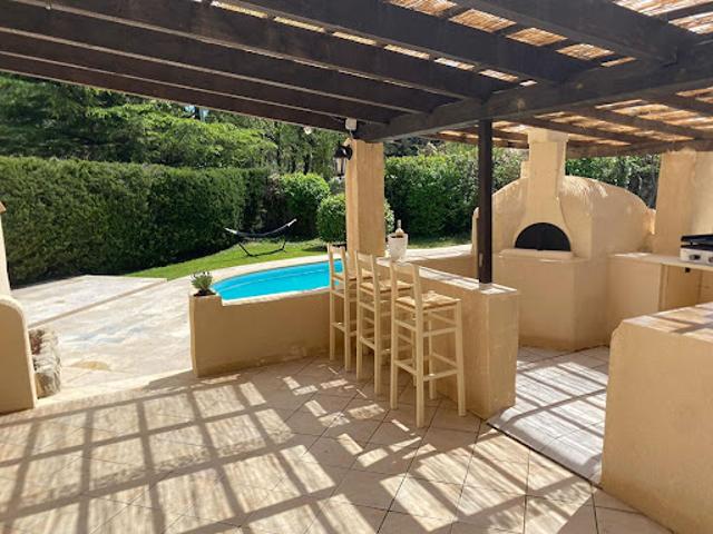 Vente Maison 5 pièces 114 m2 Garéoult