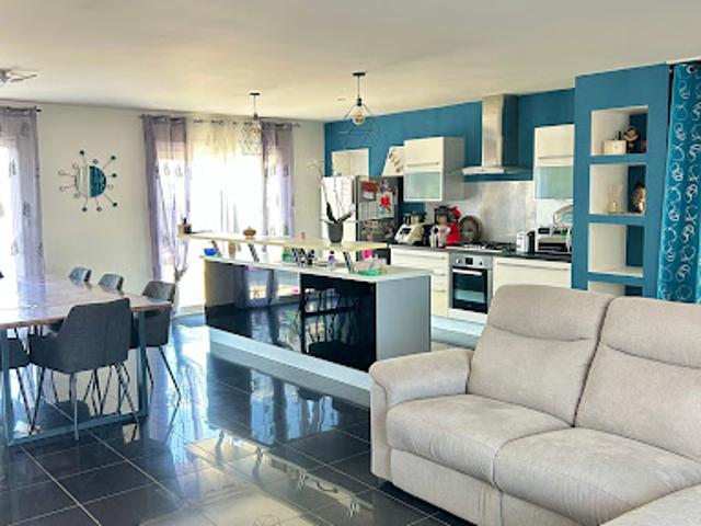 Vente Maison 5 pièces 114 m2 Saint marcel
