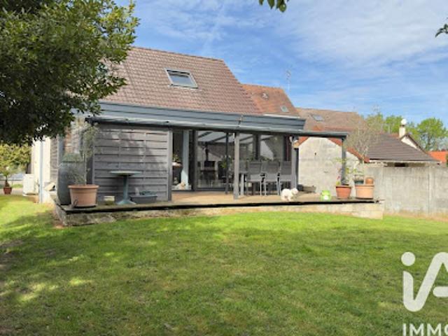 Vente Maison 5 pièces 114 m2 Saint Fargeau Ponthierry