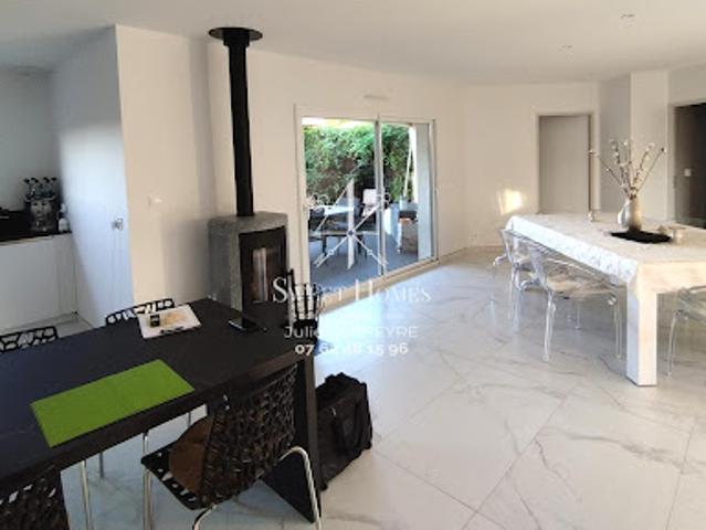 Vente Maison 5 pièces 114 m2 Soyaux