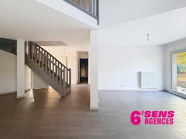 Vente Maison 5 pièces 114.56 m2 Grézieu la Varenne