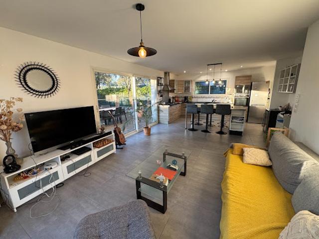 Vente Maison 5 pièces 115 m2 Beaulieu