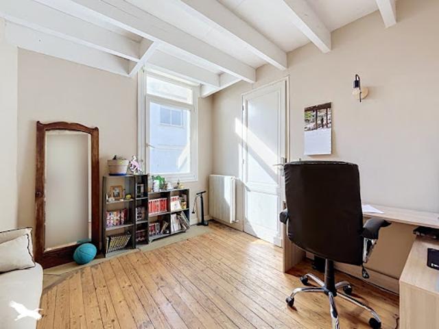 Vente Maison 5 pièces 115 m2 Begles