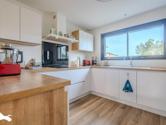 Vente Maison 5 pièces 115 m2 Blanquefort