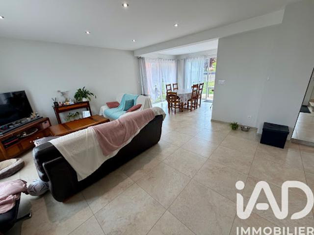 Vente Maison 5 pièces 115 m2 Bou