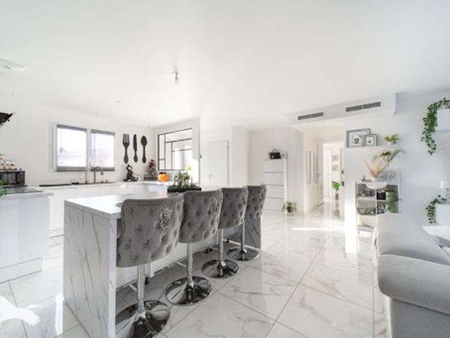 Vente Maison 5 pièces 115 m2 Cavignac