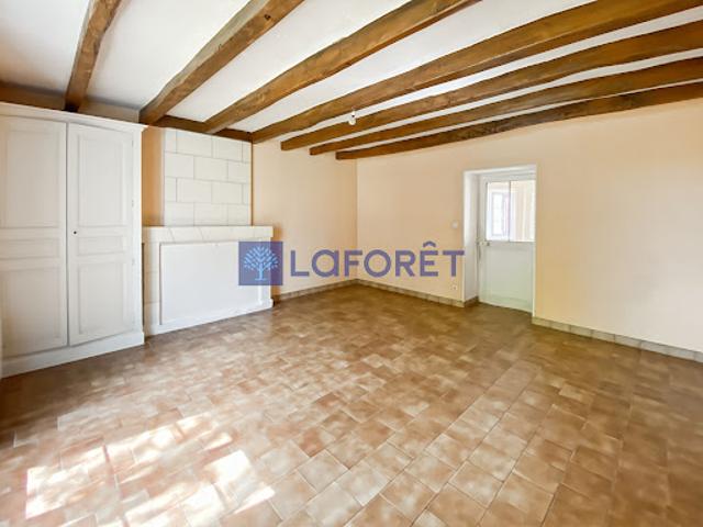 Vente Maison 5 pièces 115 m2 Crouzilles