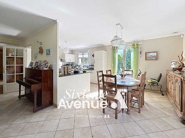 Vente Maison 5 pièces 115 m2 Decines charpieu