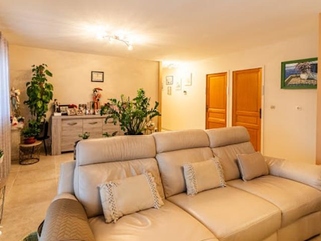 Vente Maison 5 pièces 115 m2 Larra