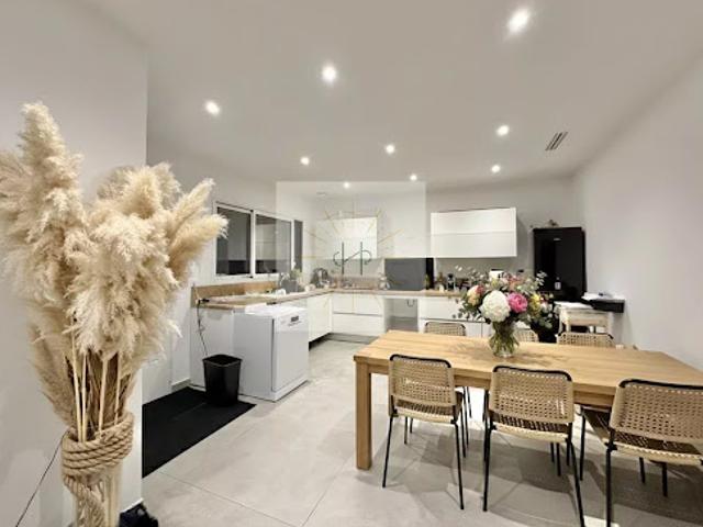Vente Maison 5 pièces 116 m2 Montelimar