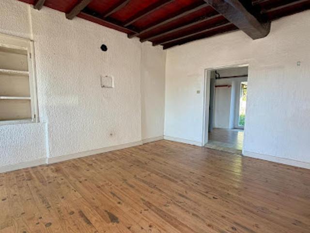 Vente Maison 5 pièces 116 m2 Montferrat