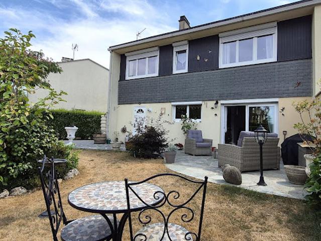 Vente Maison 5 pièces 116 m2 Brie Comte Robert