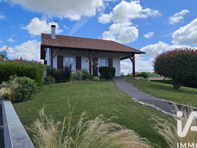 Vente Maison 5 pièces 116 m2 Domezain Berraute