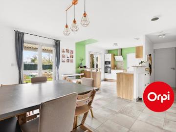 Vente Maison 5 pièces 116 m2 Saint Priest