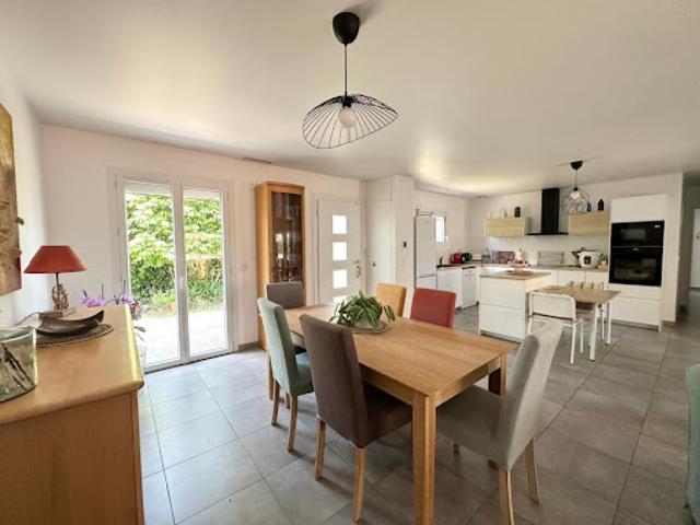Vente Maison 5 pièces 116 m2 Saint Vincent de Tyrosse
