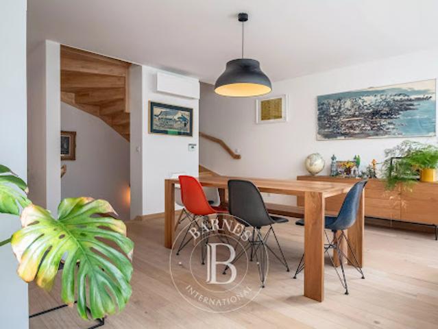 Vente Maison 5 pièces 116.58 m2 Lyon 8ème