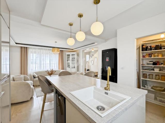 Vente Maison 5 pièces 116.8 m2 Evreux
