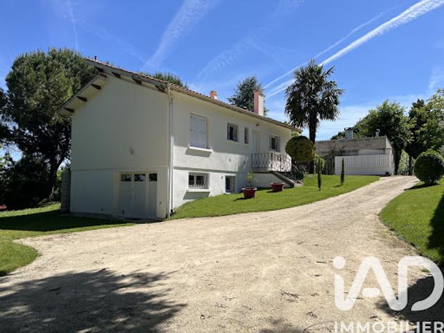 Vente Maison 5 pièces 117 m2 Archiac