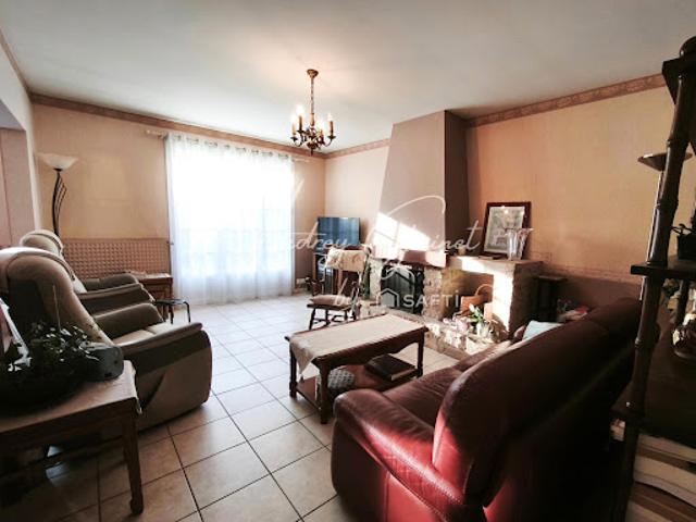 Vente Maison 5 pièces 117 m2 Chasseneuil du Poitou