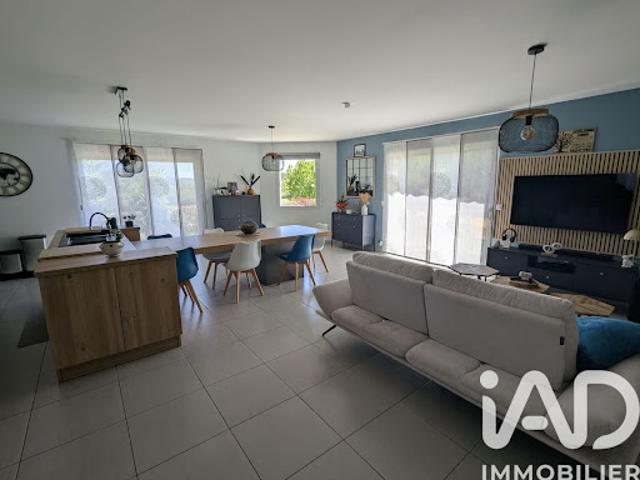 Vente Maison 5 pièces 117 m2 Labatmale