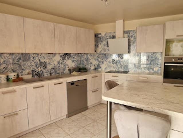 Vente Maison 5 pièces 117 m2 Lézinnes