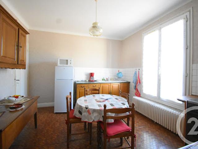 Vente Maison 5 pièces 117 m2 Saint Yorre