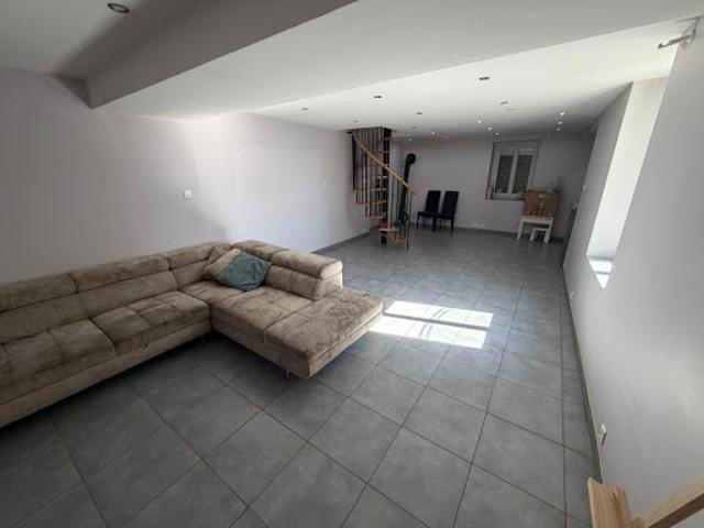 Vente Maison 5 pièces 117 m2 Tignieu Jameyzieu