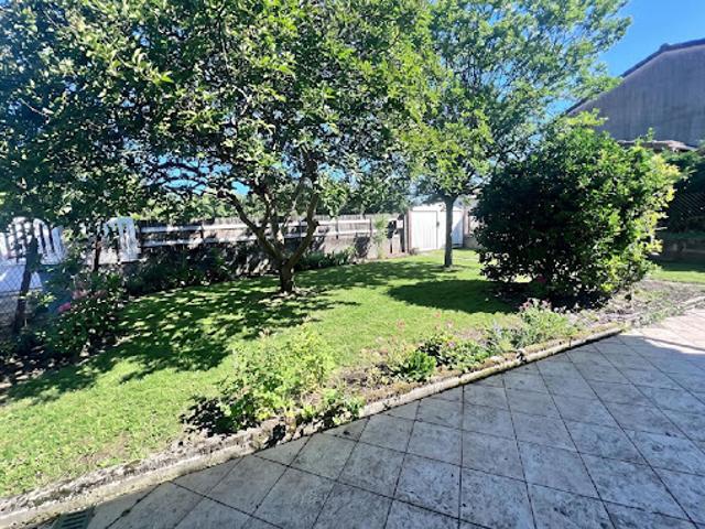 Vente Maison 5 pièces 118 m2 Begles