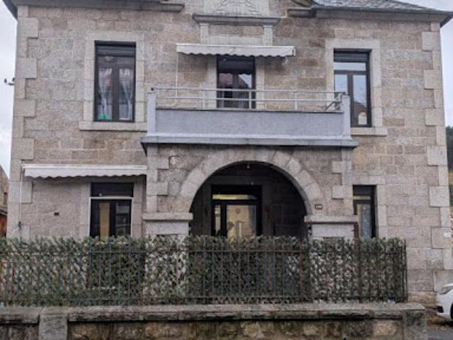 Vente Maison 5 pièces 118 m2 Le Malzieu Ville