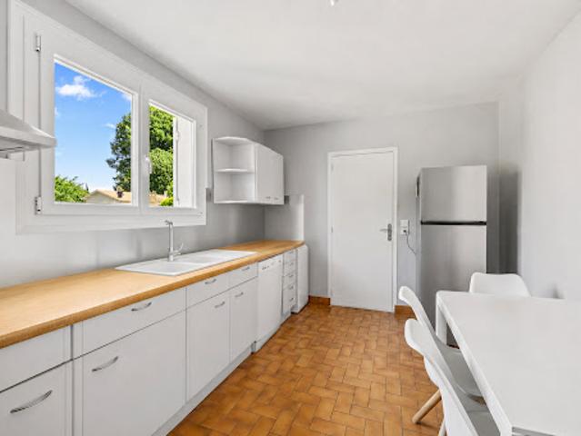 Vente Maison 5 pièces 118 m2 Léognan