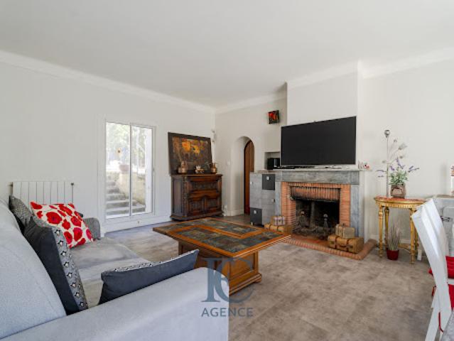 Vente Maison 5 pièces 118 m2 Saint Cyr sur Mer