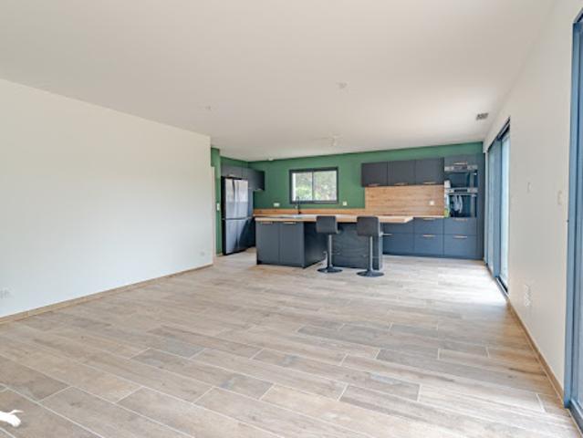 Vente Maison 5 pièces 118 m2 Saint Caprais de Bordeaux
