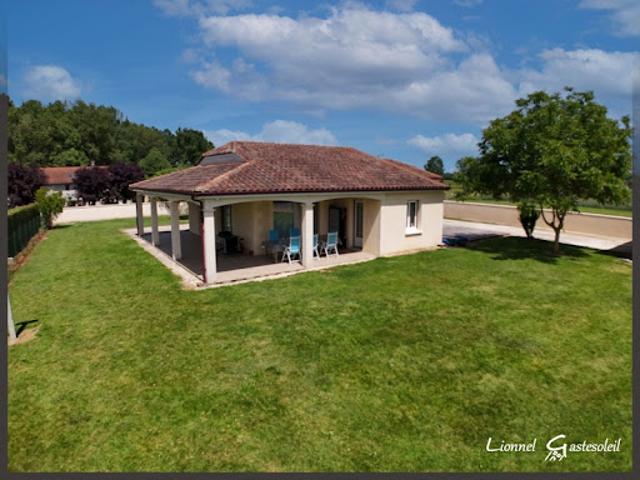 Vente Maison 5 pièces 118 m2 Saint Pierre d'Eyraud