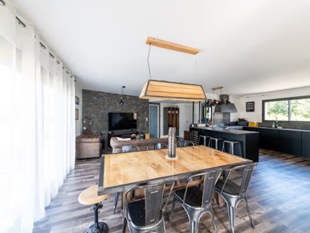Vente Maison 5 pièces 118 m2 Saint Urcisse